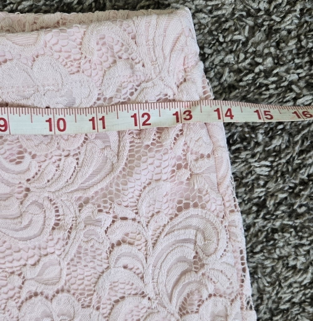 *3/$20 Ambiance 17" Pink Lace Overlay Stretch Classic Mini Skirt - Picture 5 of 5
